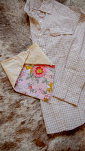 Load image into Gallery viewer, Retro Blooms Pink &amp; Yellow