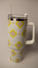 Load image into Gallery viewer, Yellow &amp; Pink Aztec 40oz